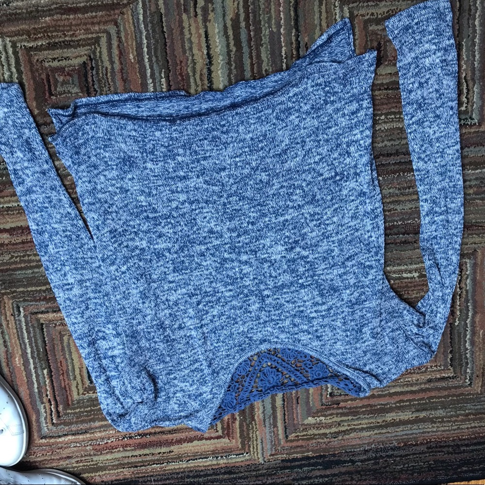 Flowy long sleeve